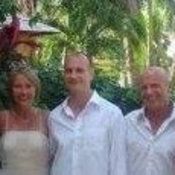 Meet your Posher, Ruth - Picture 1 of 1